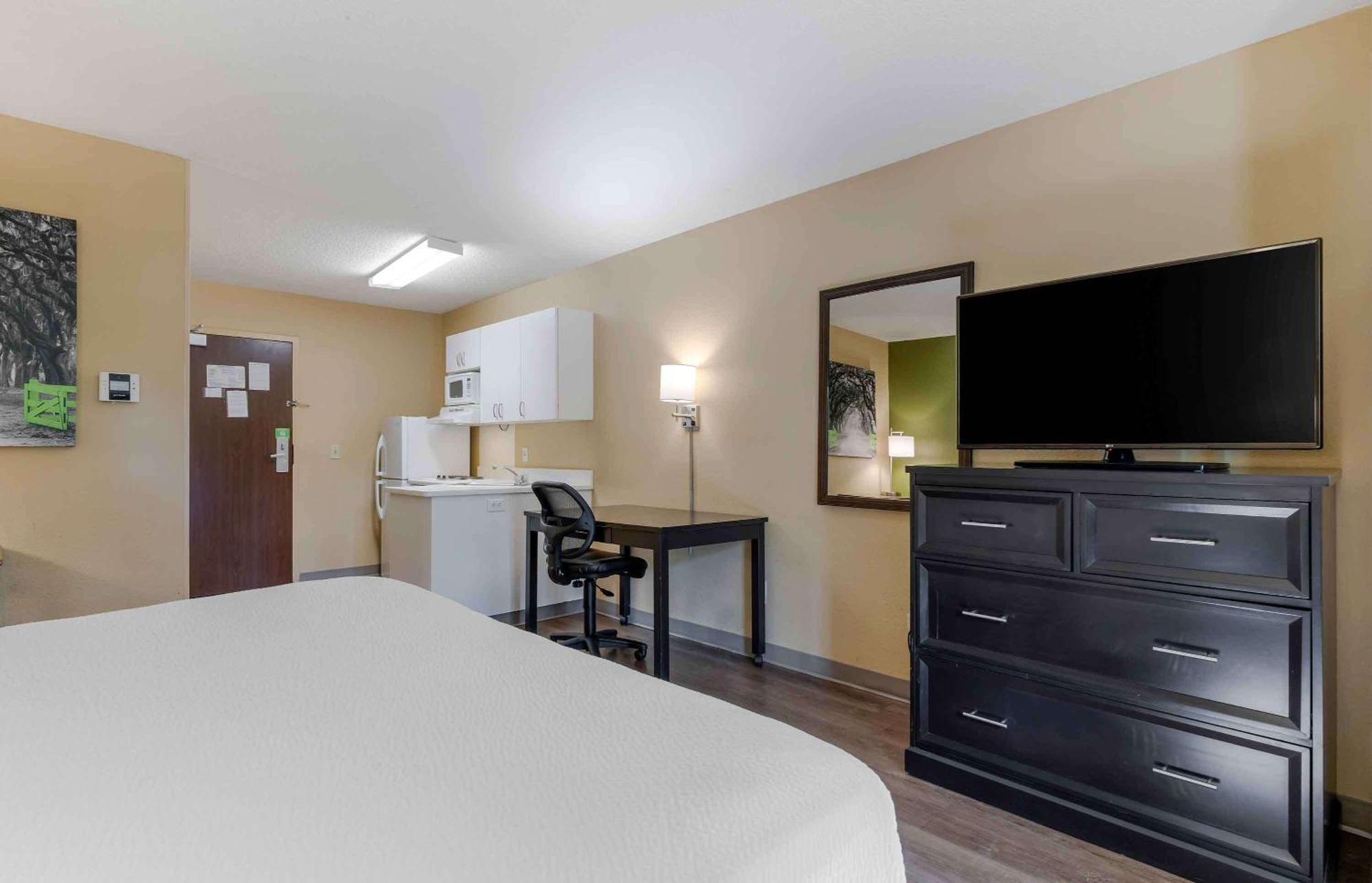 Extended Stay America Suites - Madison - Junction Court Middleton Kültér fotó