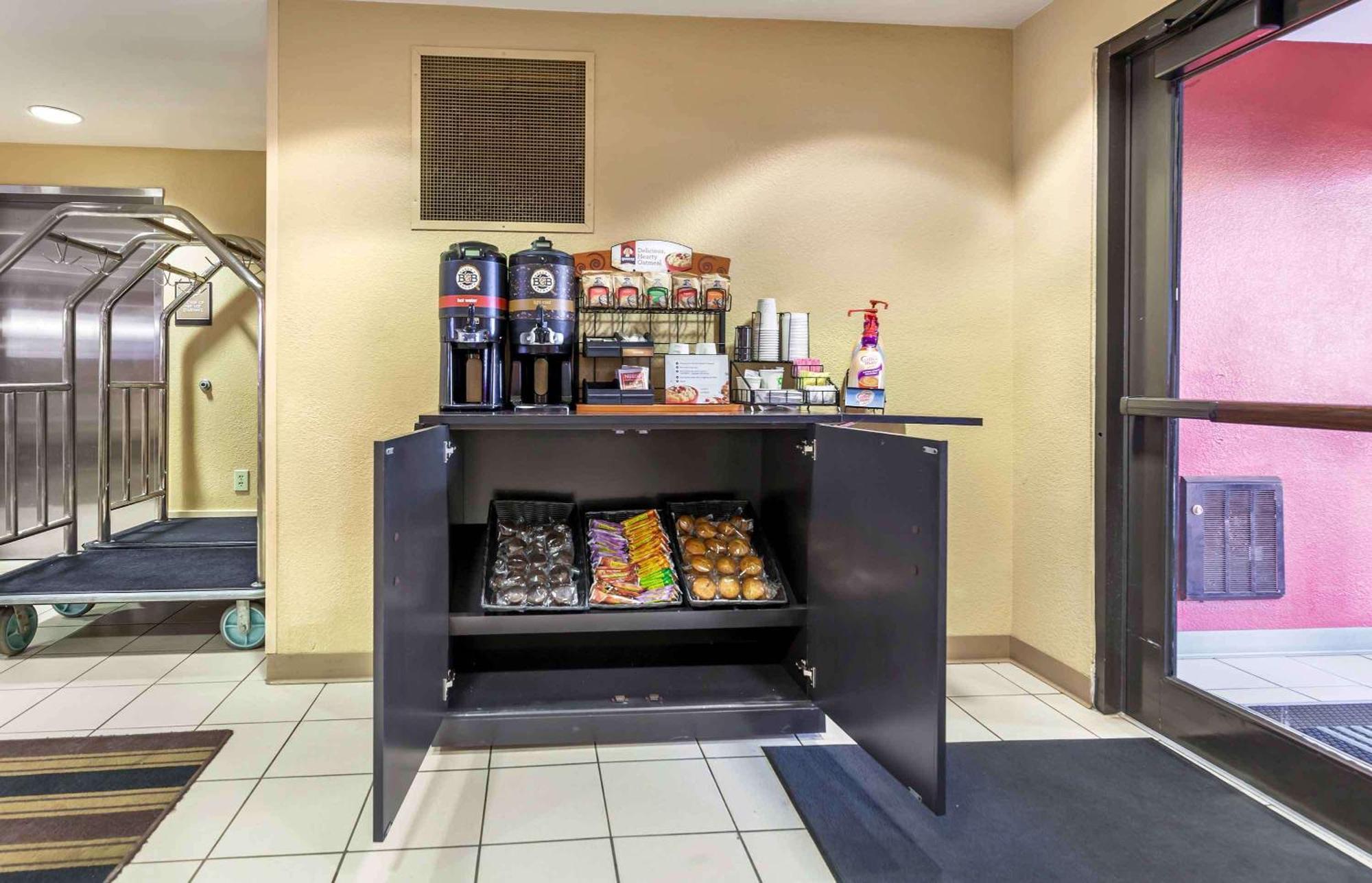 Extended Stay America Suites - Madison - Junction Court Middleton Kültér fotó